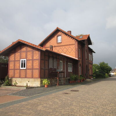 Bild vergr&ouml;&szlig;ern: AlterBahnhof3