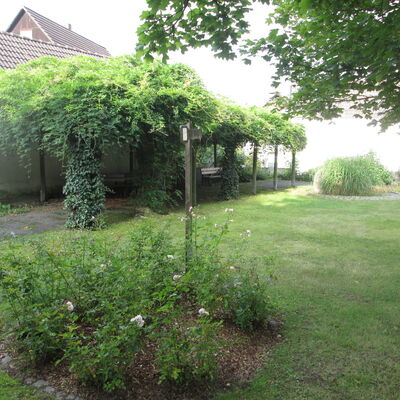 Bild vergr&ouml;&szlig;ern: GrunanlageOrtsmitte1