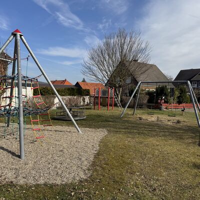 Bild vergr&ouml;&szlig;ern: Spielplatz_Am_R&uuml;benbrink