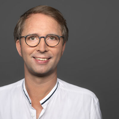 Bild vergr&ouml;&szlig;ern: Julius Heinicke Credits die Hoffotografen